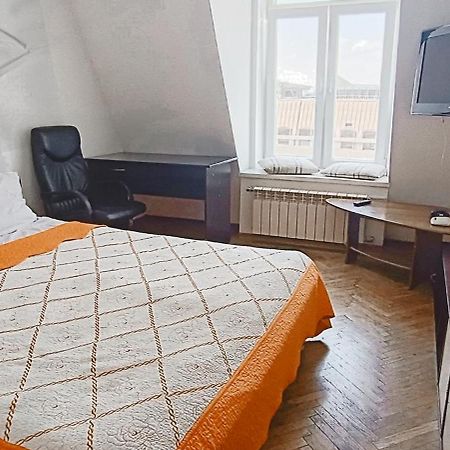 Апартаменти В Центрі На Галицький Для Чотирьох Lvov Exteriér fotografie
